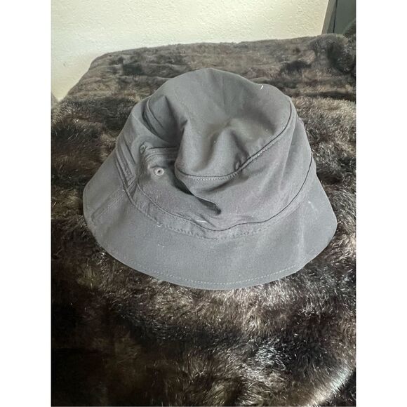 Athleta Excursion Bucket Hat Black small medium black cool - Picture 1 of 3